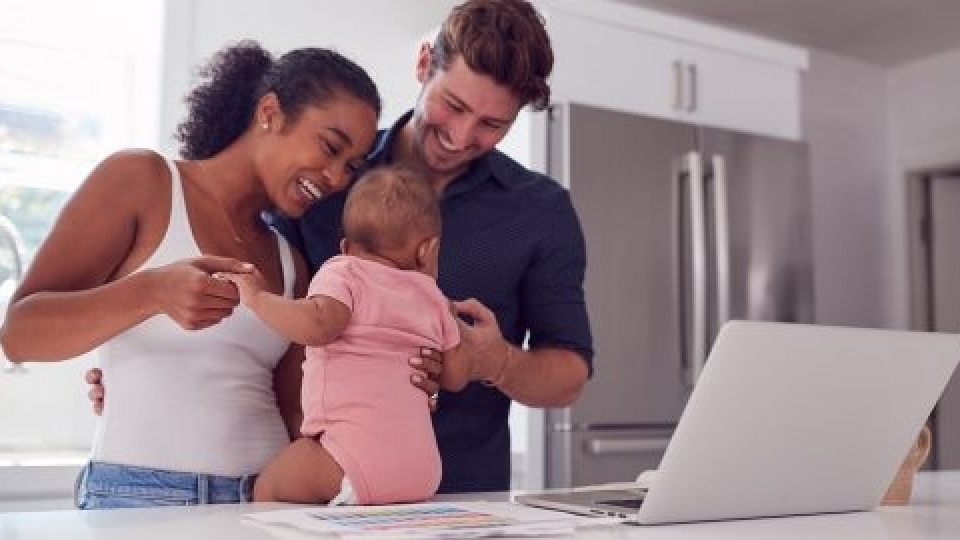 Fim da licença-maternidade: como se organizar para voltar ao trabalho