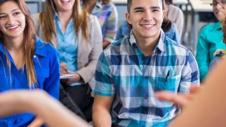 Qual a importância da orientação profissional para os jovens?