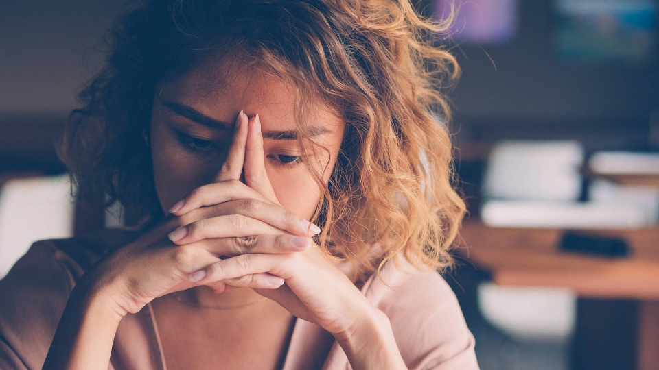 Sobrecarga emocional: o que é e como lidar com ela?